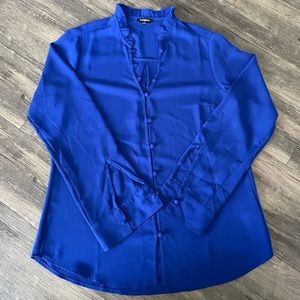Women’s medium Express blue long sleeve or 3/4 sleeve button down